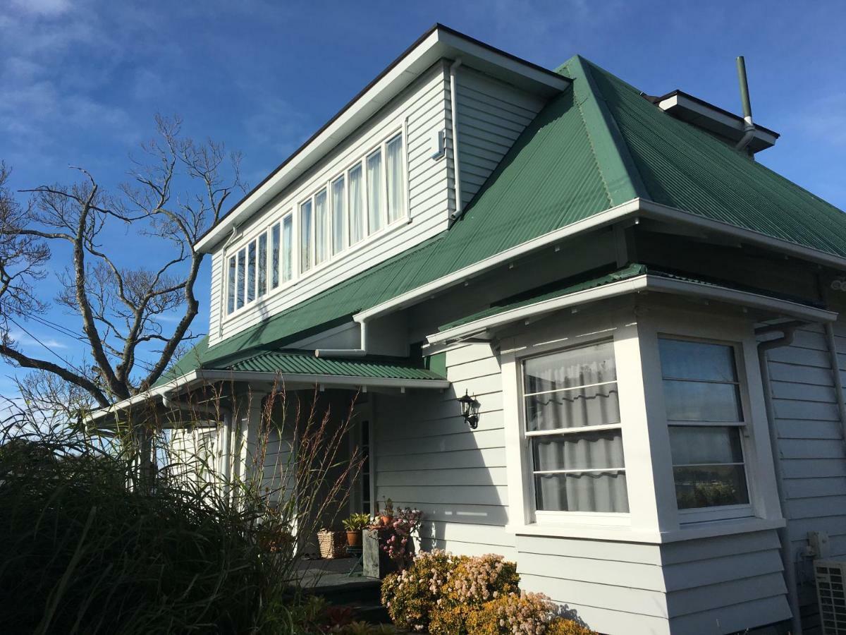 Wai O Taiki Bay B&B Auckland Exterior photo